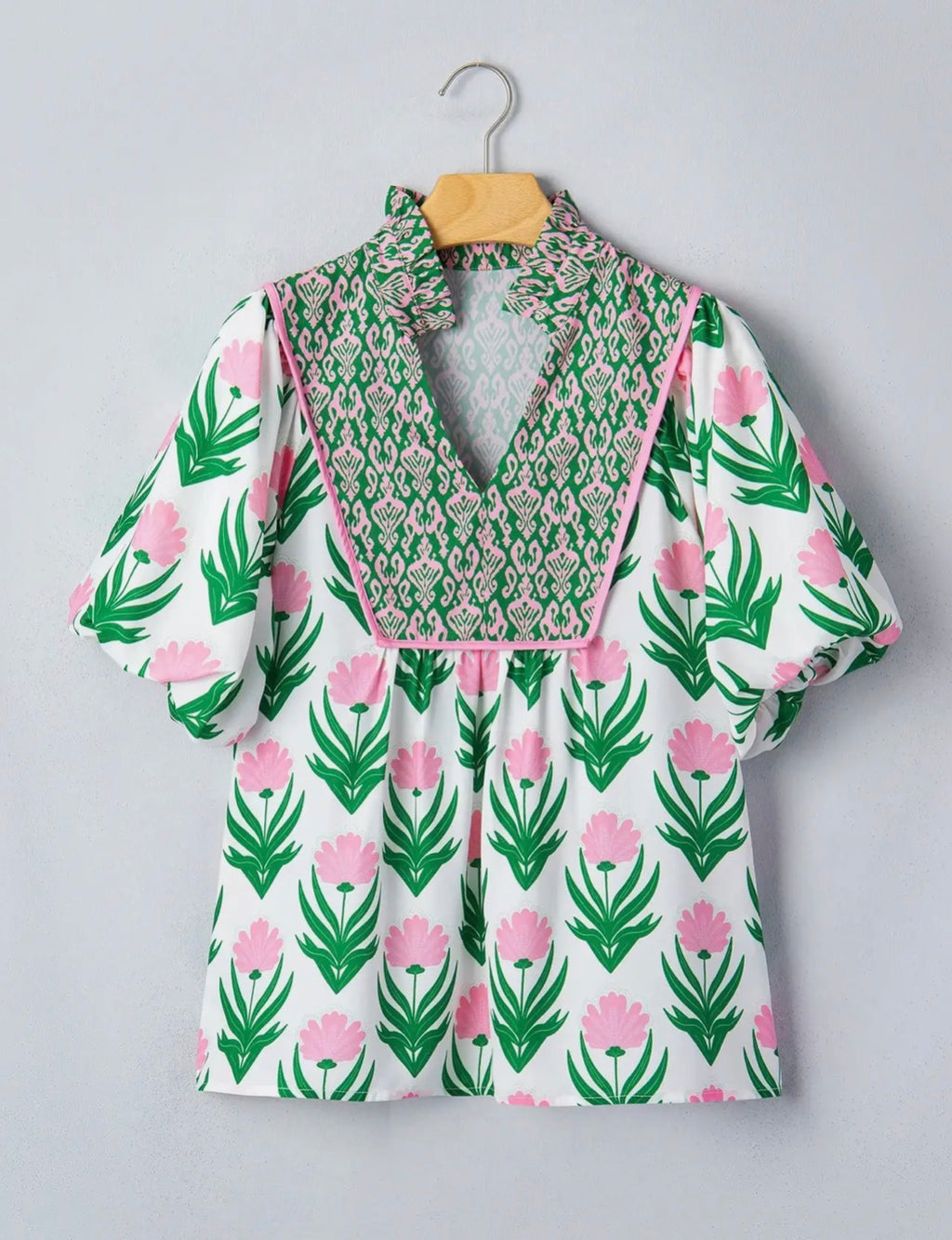 Floral Contrast V-Neck Puff Sleeve Blouse