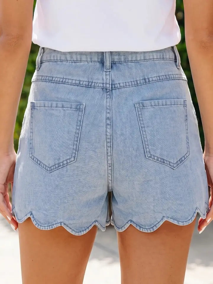 Solid Color Scalloped Trim Casual Denim Shorts