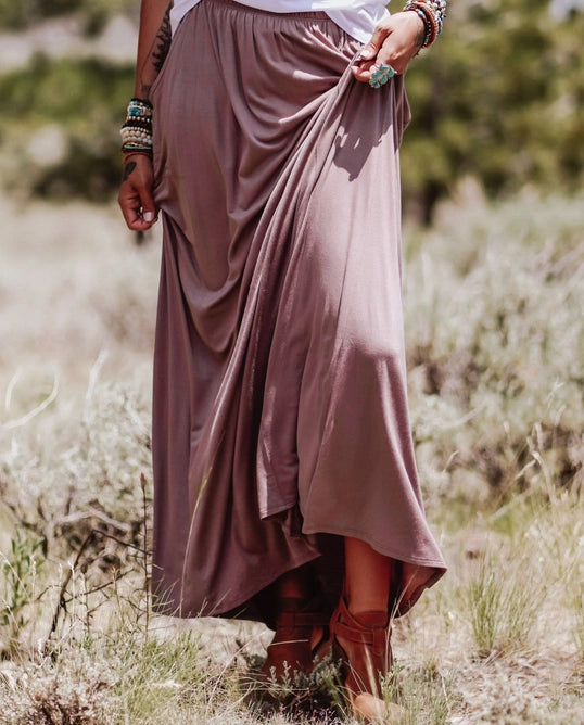 The Perfect Pocketed Maxi Skirt - Mocha
