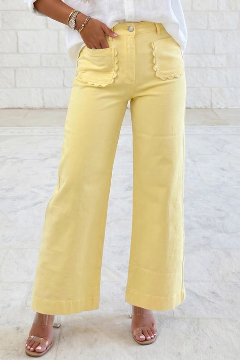 Solid Denim Scalloped Patch Pocket Jeans
