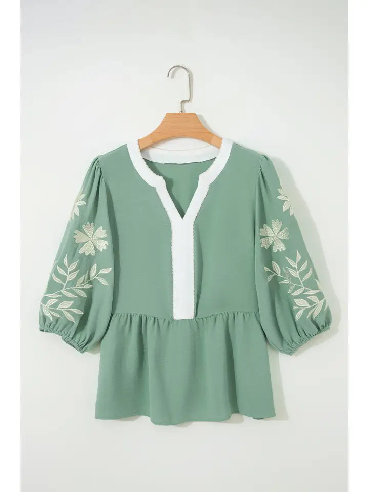 Floral Embroidered Colorblock Puff Sleeve Blouse