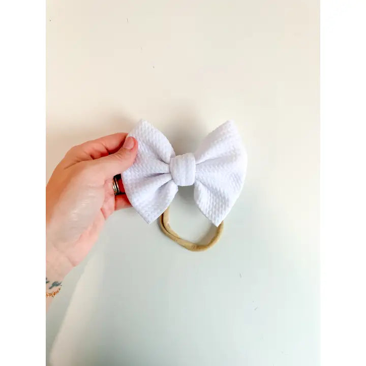 Bullet Bow + Nylon