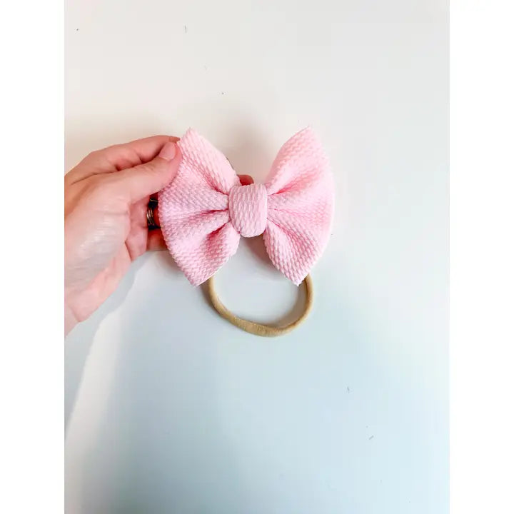 Bullet Bow + Nylon