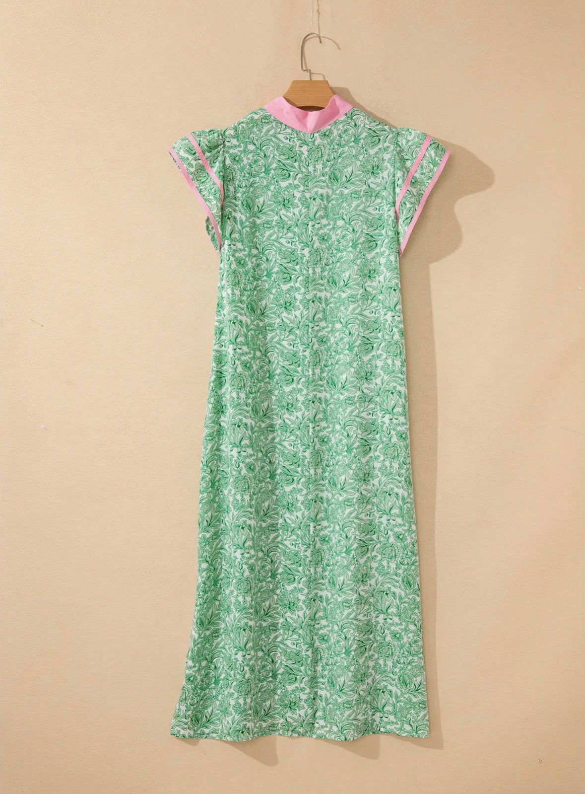 Contrast Trim Flutter Sleeve Floral Dress