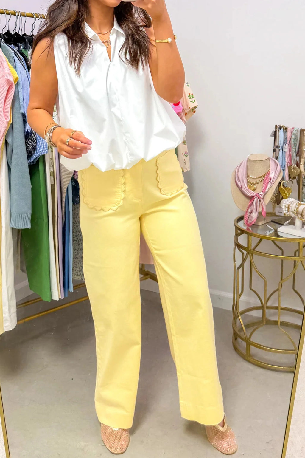 Solid Denim Scalloped Patch Pocket Jeans