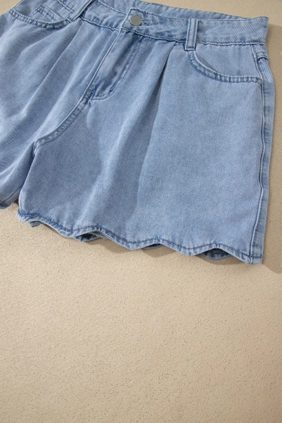 Solid Color Scalloped Trim Casual Denim Shorts