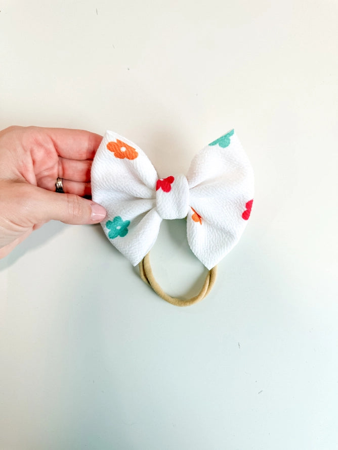 Bullet Bow + Nylon